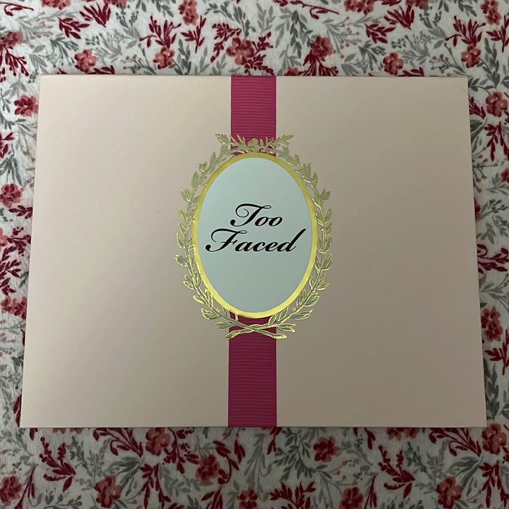 Too Faced Own Your Pretty Palette
